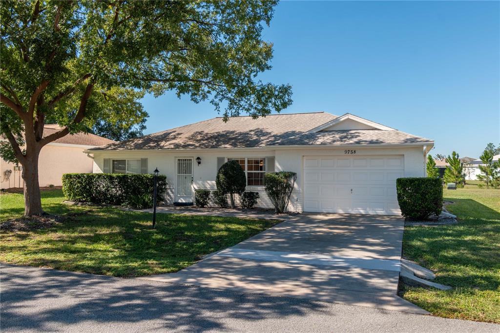 9758 Southwest 99th Avenue Ocala, FL 34481 - Photo 2 of 41