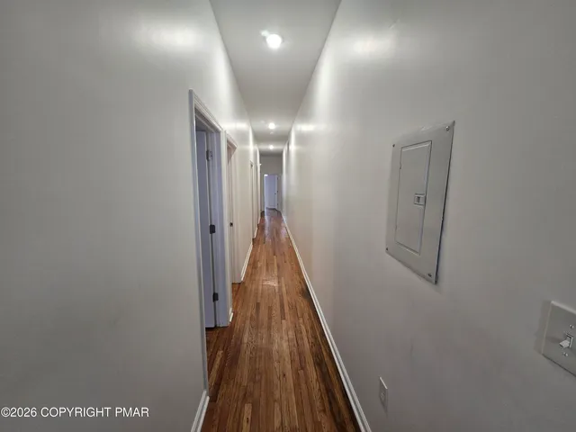 $1,900 | 584 Main Street, Unit 3, Stroudsburg, PA 18360