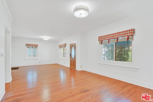 $5,995 | 7544 Lexington Avenue, West Hollywood, CA 90046