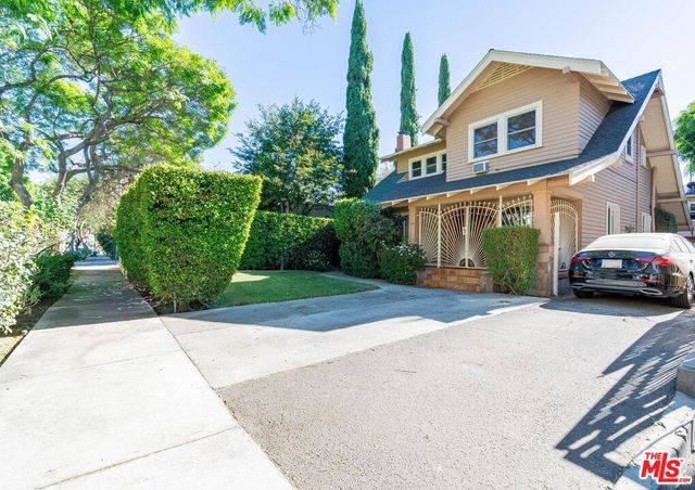 $5,995 | 7544 Lexington Avenue, West Hollywood, CA 90046