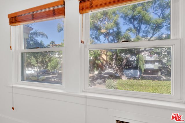 $5,995 | 7544 Lexington Avenue, West Hollywood, CA 90046