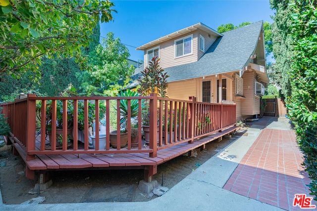 $5,995 | 7544 Lexington Avenue, West Hollywood, CA 90046