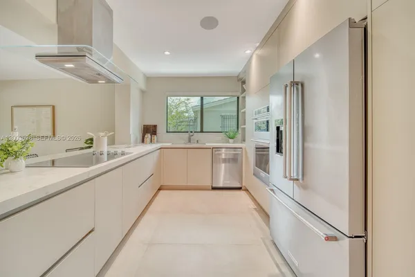 $9,250 | 1940 Southwest 32nd Place, Miami, FL 33145