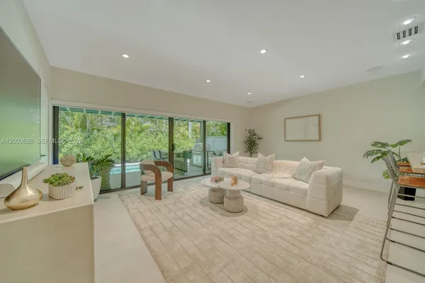 $9,250 | 1940 Southwest 32nd Place, Miami, FL 33145