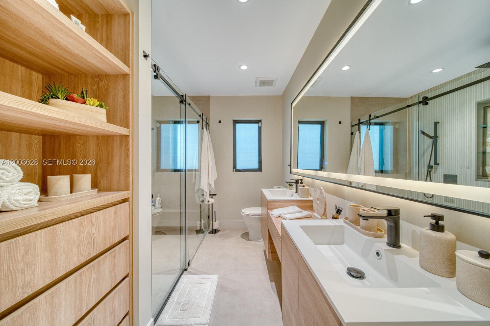 1940 Southwest 32nd Place Miami, FL 33145 - Photo 18 of 42