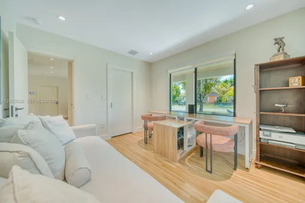 $9,250 | 1940 Southwest 32nd Place, Miami, FL 33145