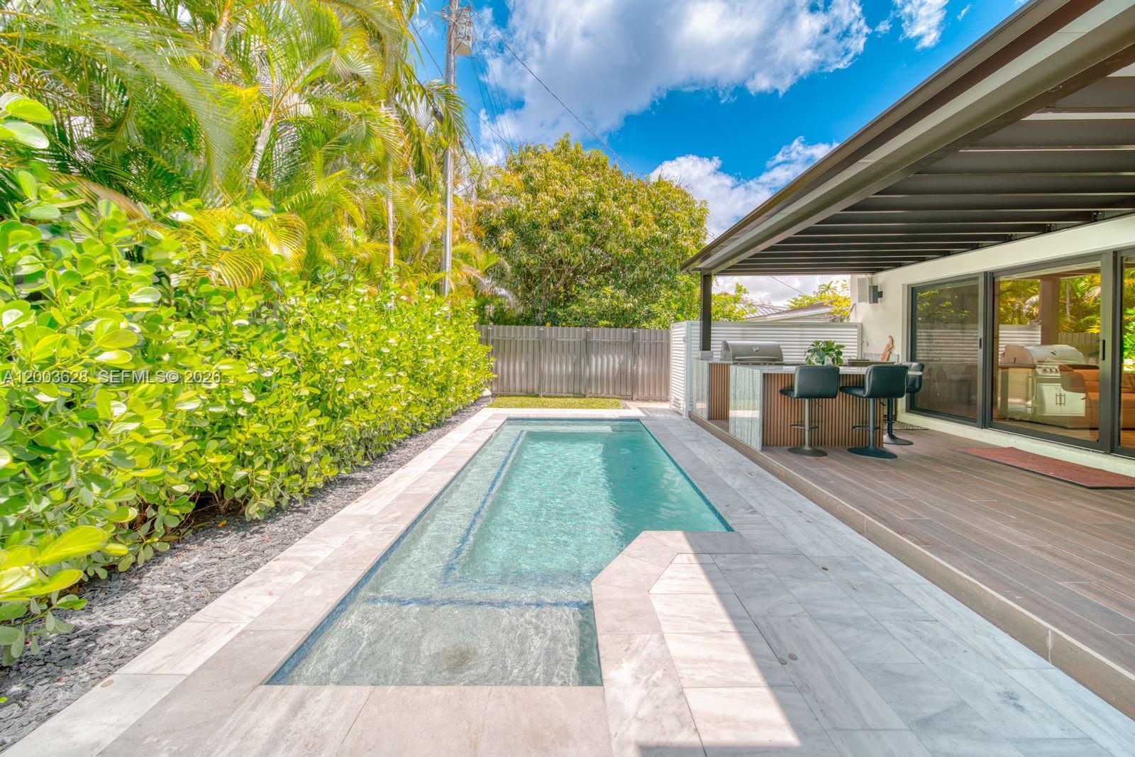 1940 Southwest 32nd Place Miami, FL 33145 - Photo 31 of 42