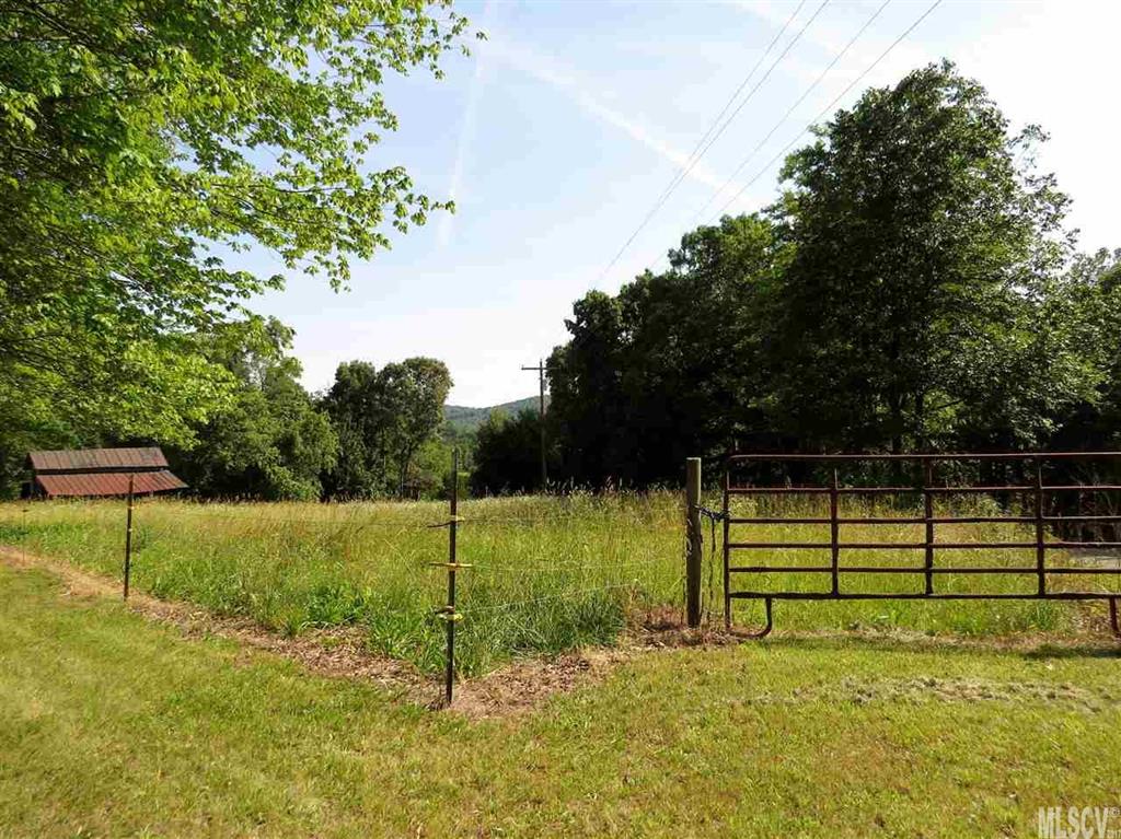 4843 Rena Road Hamptonville, NC 27020 - Photo 2 of 19 Gallery Image 2