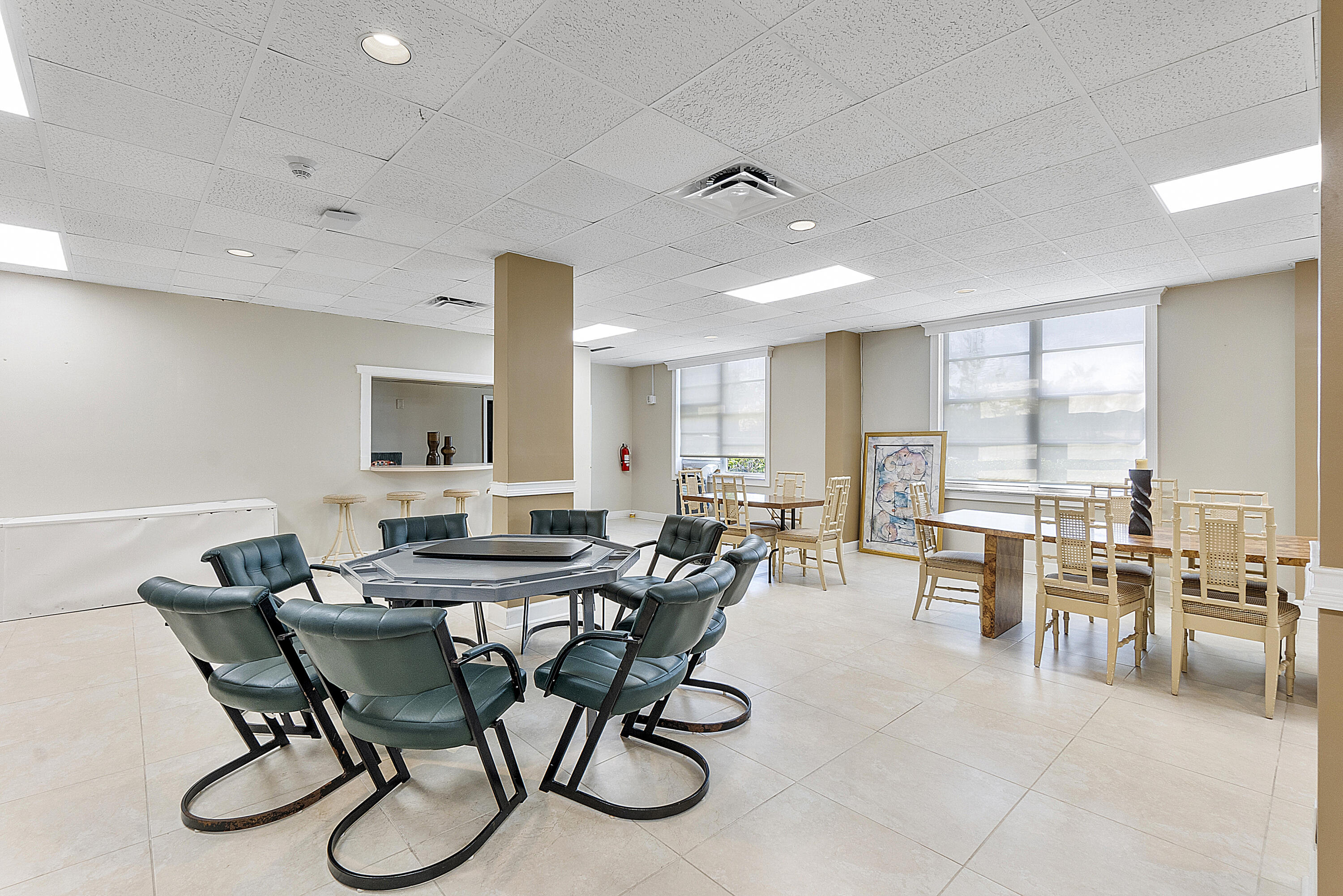 2851 South Ocean Boulevard, Unit 6C Boca Raton, FL 33432 - Photo 27 of 43 Community Room