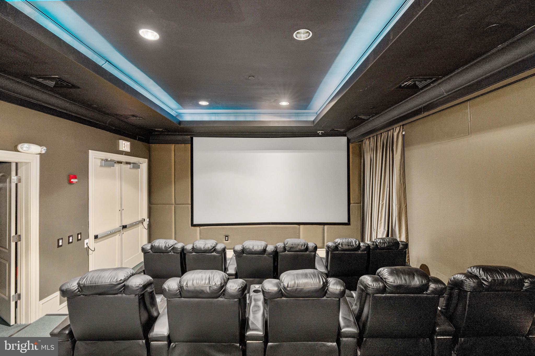 851 North Glebe Road, Unit 1407 Arlington, VA 22203 - Photo 11 of 51 a living room with furniture