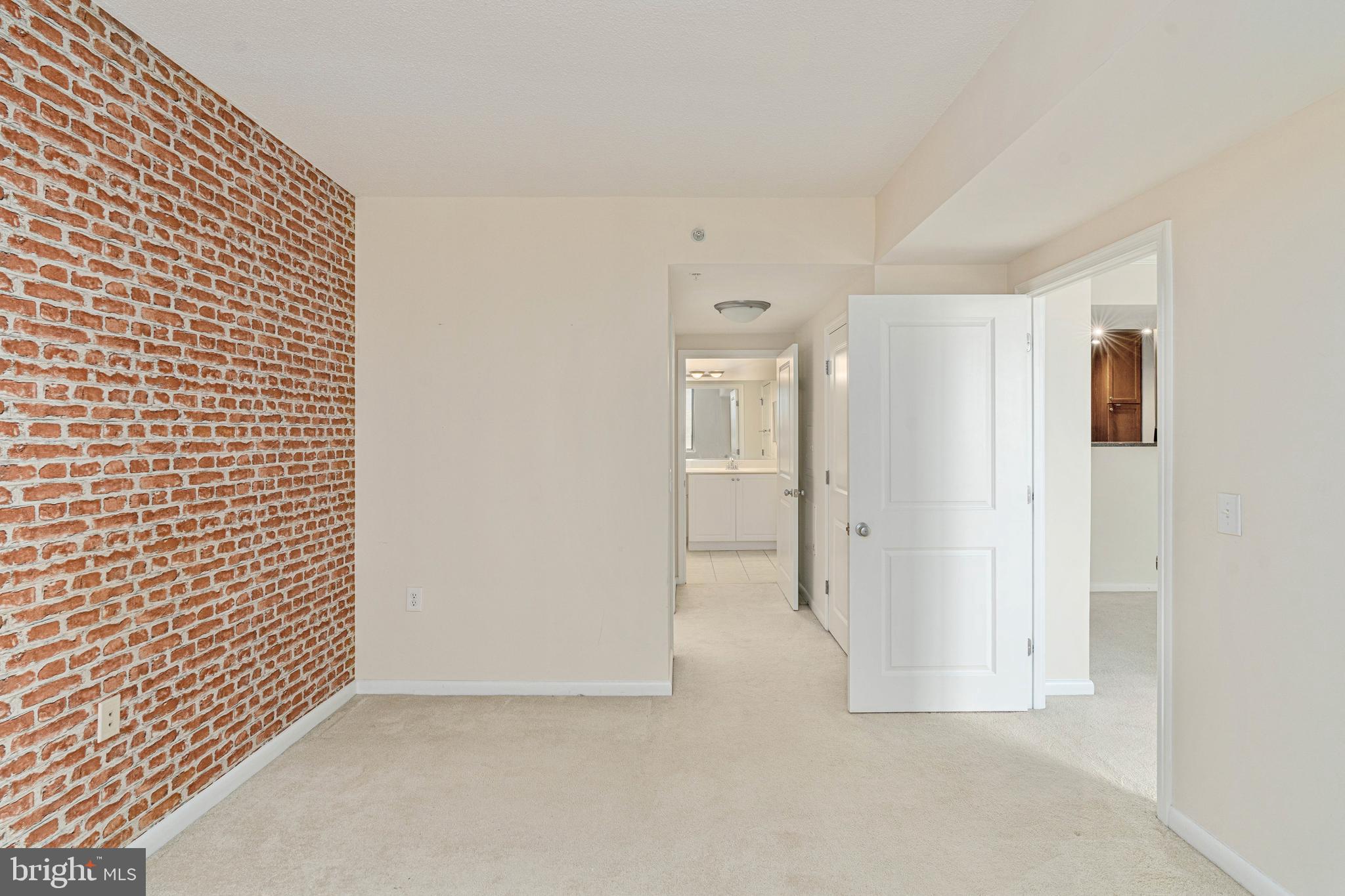 851 North Glebe Road, Unit 1407 Arlington, VA 22203 - Photo 33 of 51 a view of an empty room