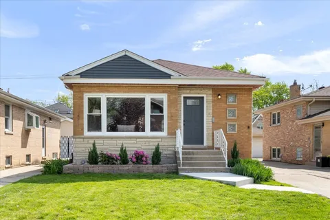 $574,500 | 7101 North Ottawa Avenue, Chicago, IL 60631