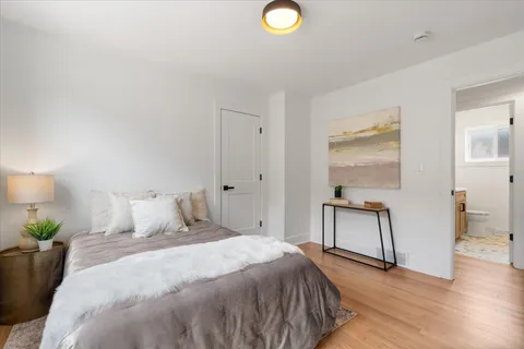 $574,500 | 7101 North Ottawa Avenue, Chicago, IL 60631