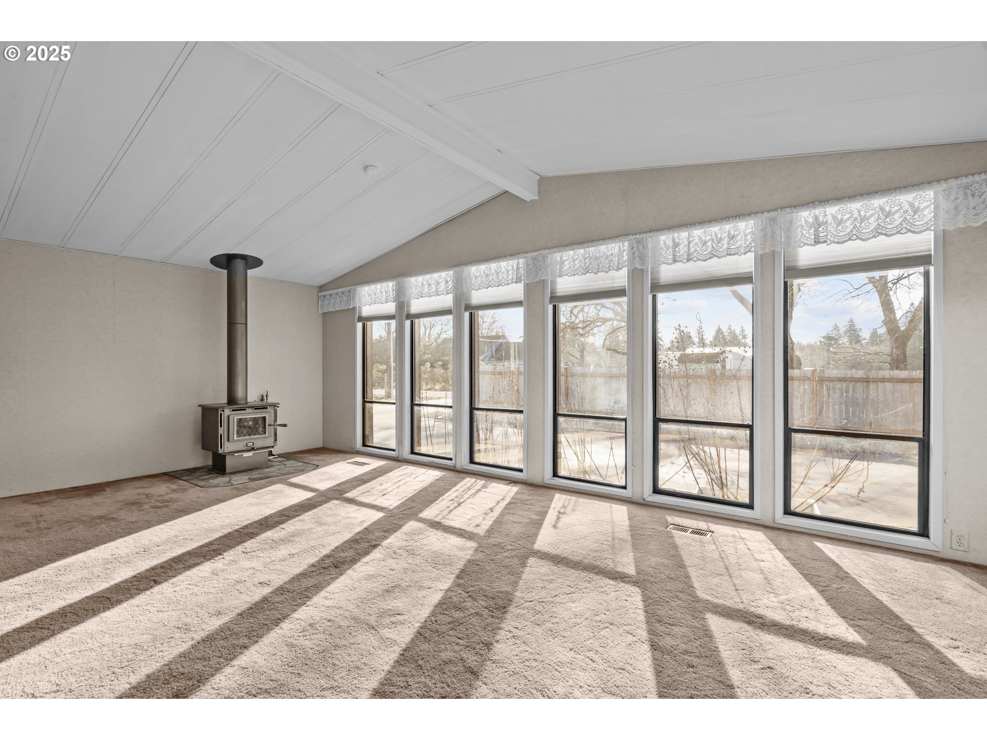 23505 Northeast Dillon Road Newberg, OR 97132 - Photo 6 of 21 Gallery Image 6