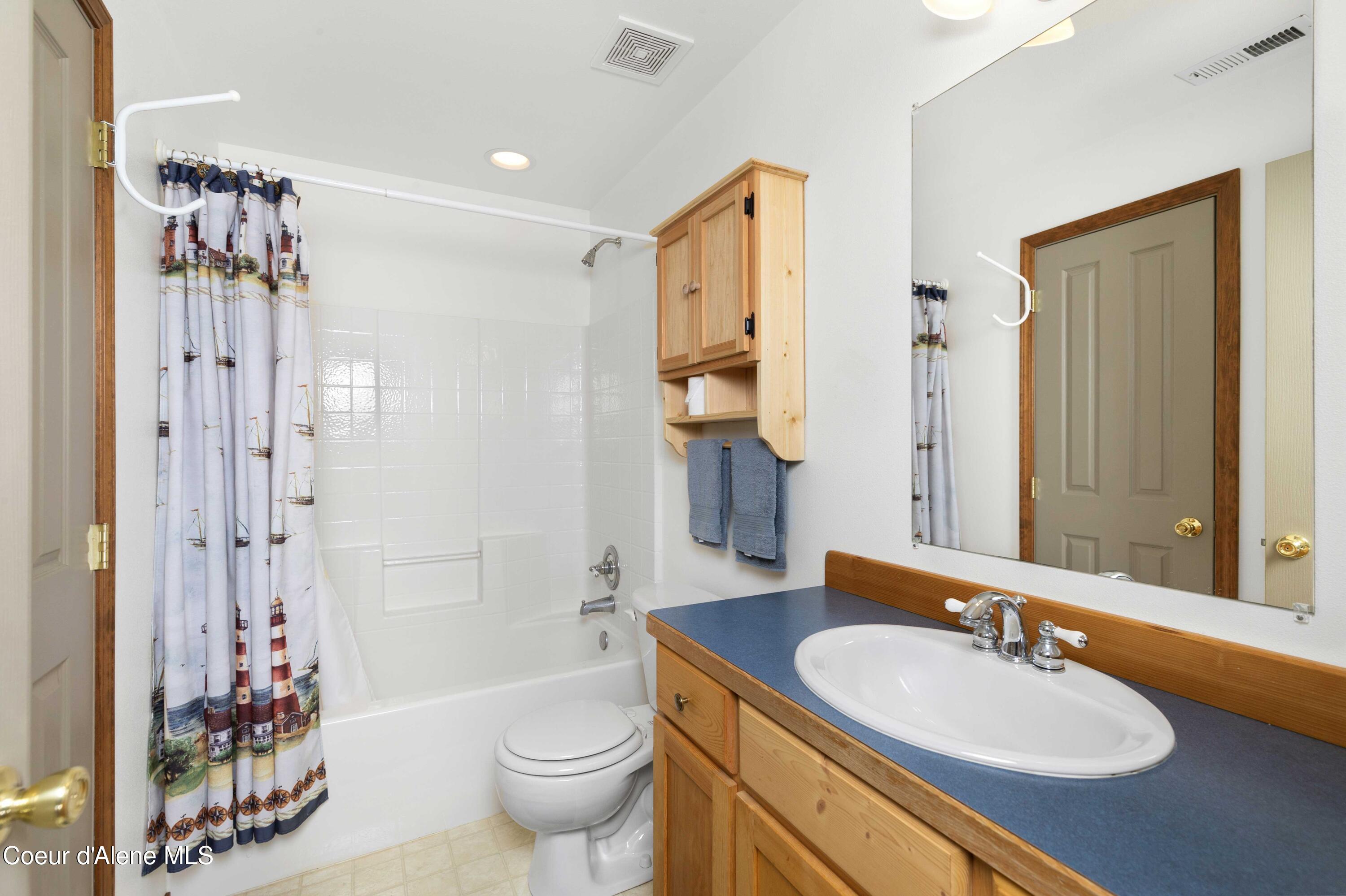 5565 Selle Road Sandpoint, ID 83864 - Photo 13 of 40 23