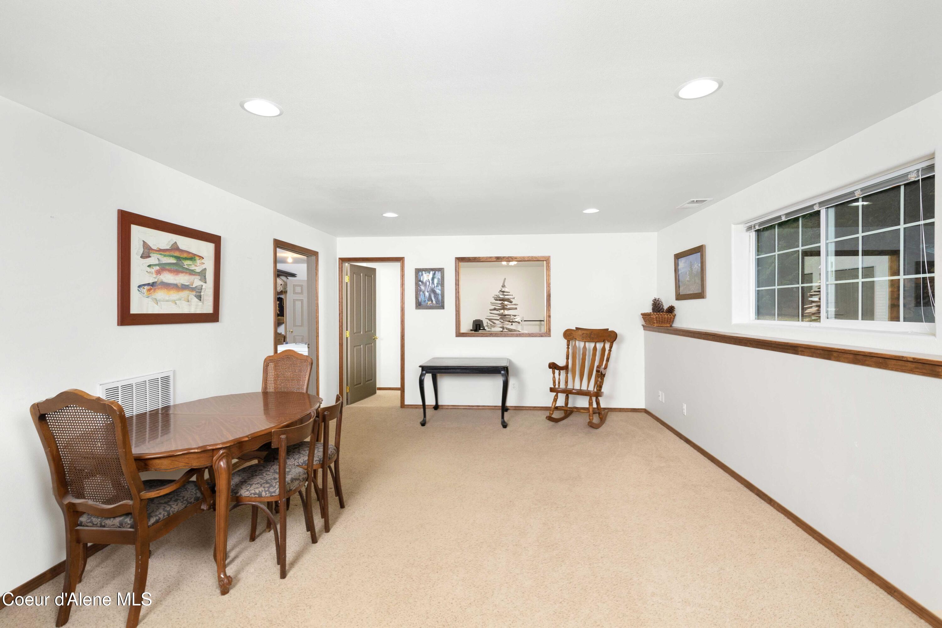 5565 Selle Road Sandpoint, ID 83864 - Photo 19 of 40 09