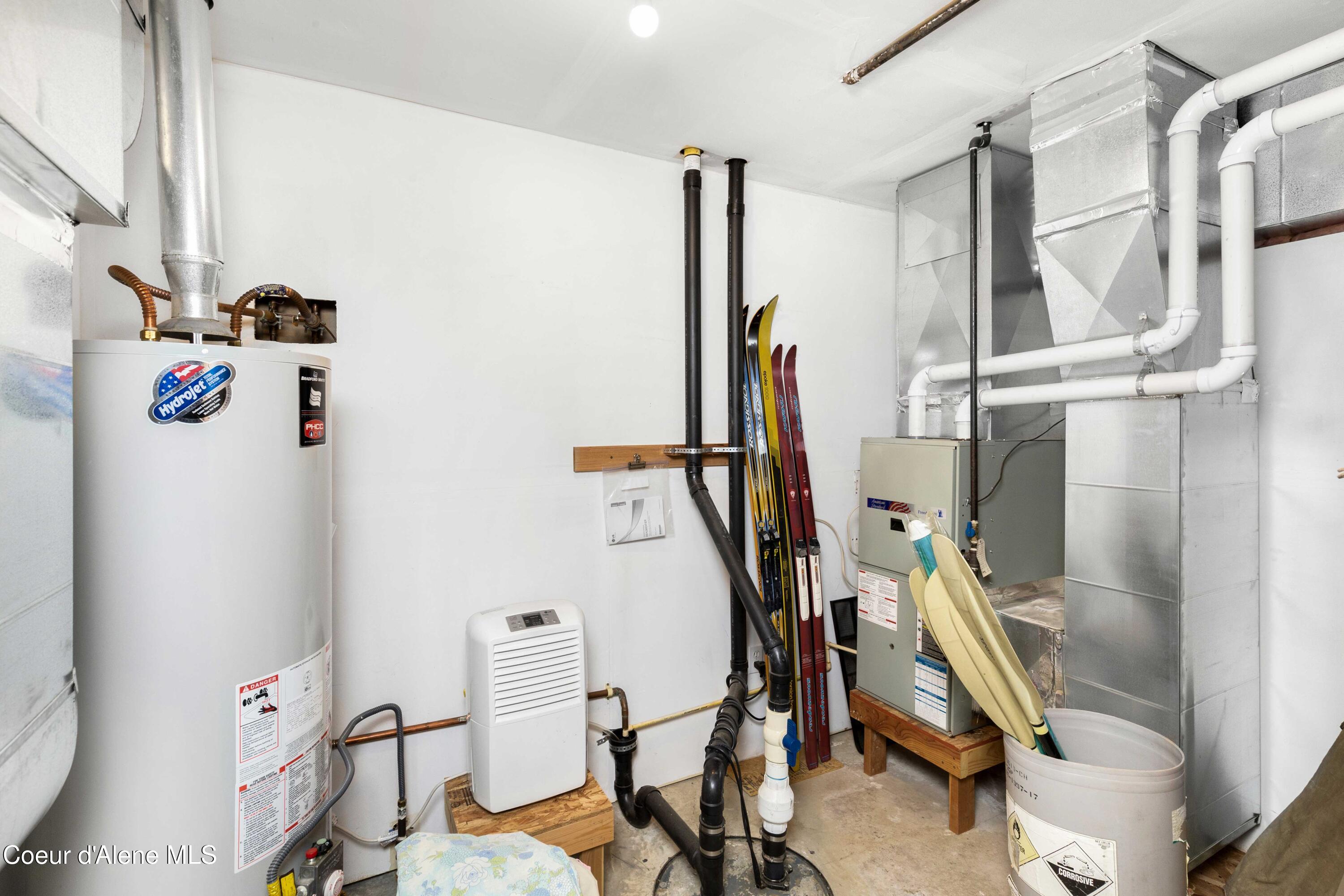 5565 Selle Road Sandpoint, ID 83864 - Photo 26 of 40 25