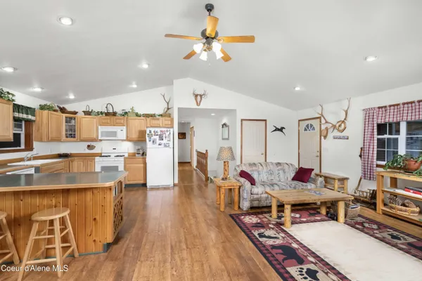$775,000 | 5565 Selle Road, Sandpoint, ID 83864