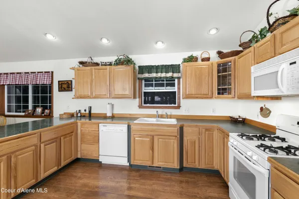 $775,000 | 5565 Selle Road, Sandpoint, ID 83864