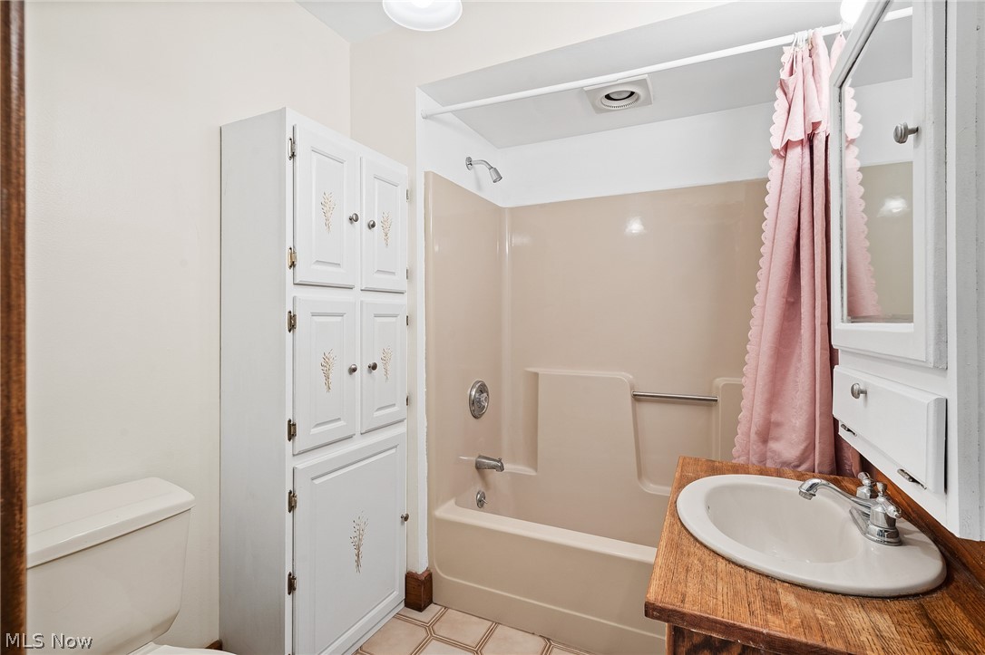 6485 Olde 8 Road Peninsula, OH 44264 - Photo 25 of 35
