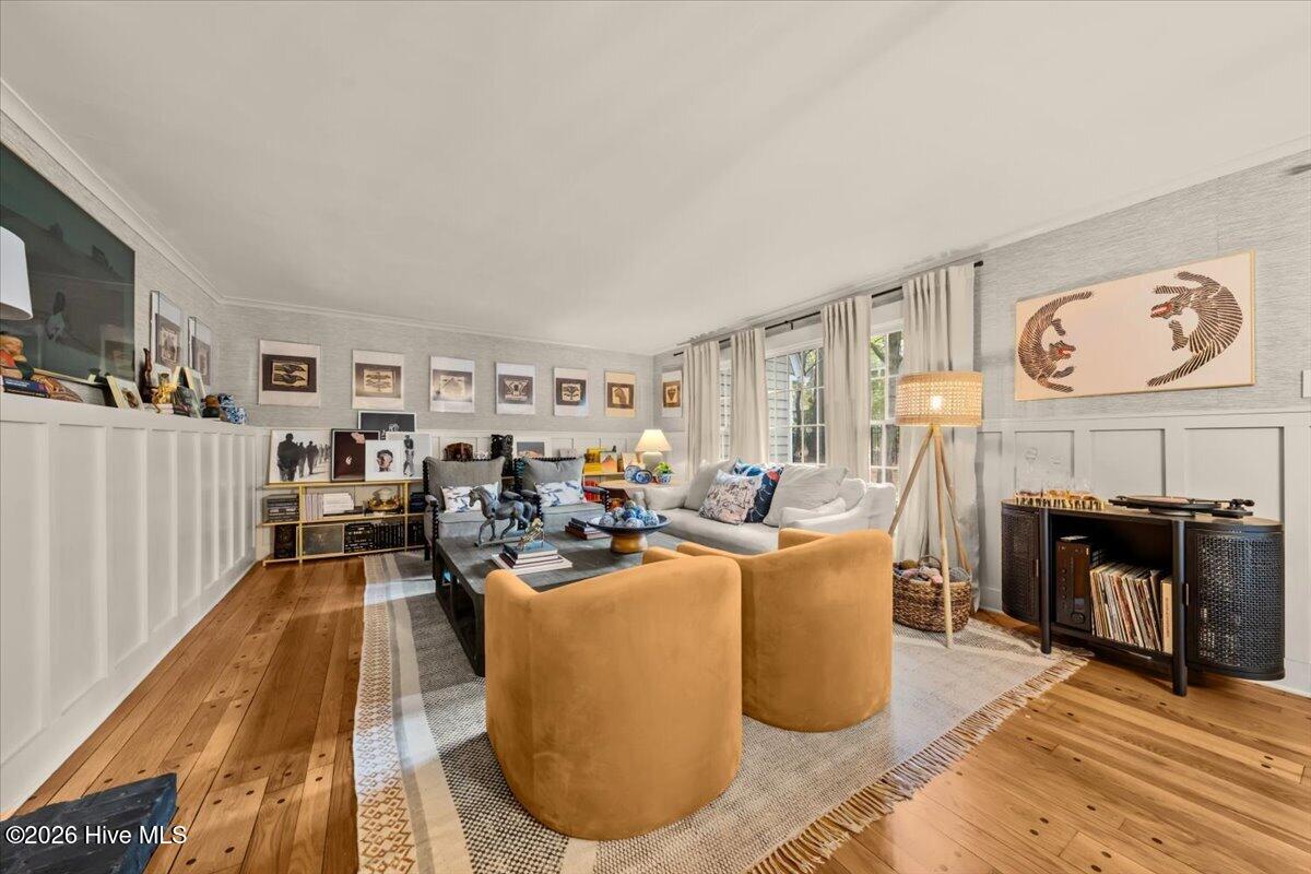 145 Steelman Road Southern Pines, NC 28387 - Photo 16 of 63 Living room