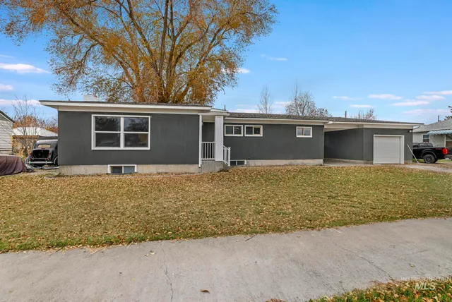 $345,900 | 1942 Burton Avenue, Burley, ID 83318