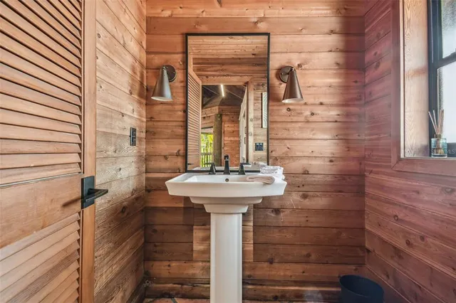 $40,000 | 7147 La Lenaire Drive, Longboat Key, FL 34228