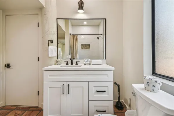 $40,000 | 7147 La Lenaire Drive, Longboat Key, FL 34228