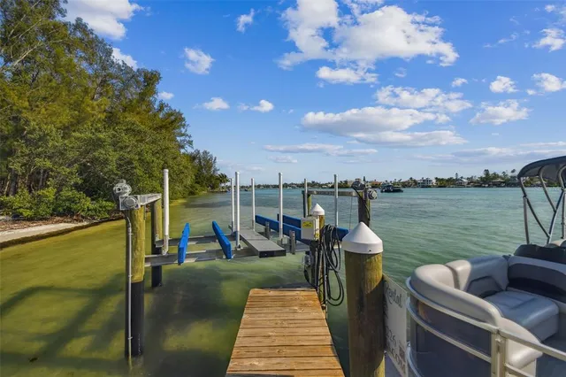$40,000 | 7147 La Lenaire Drive, Longboat Key, FL 34228