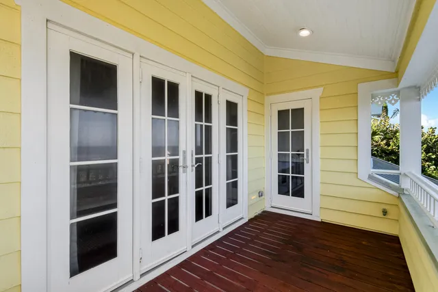 a view of an ocean from a yard