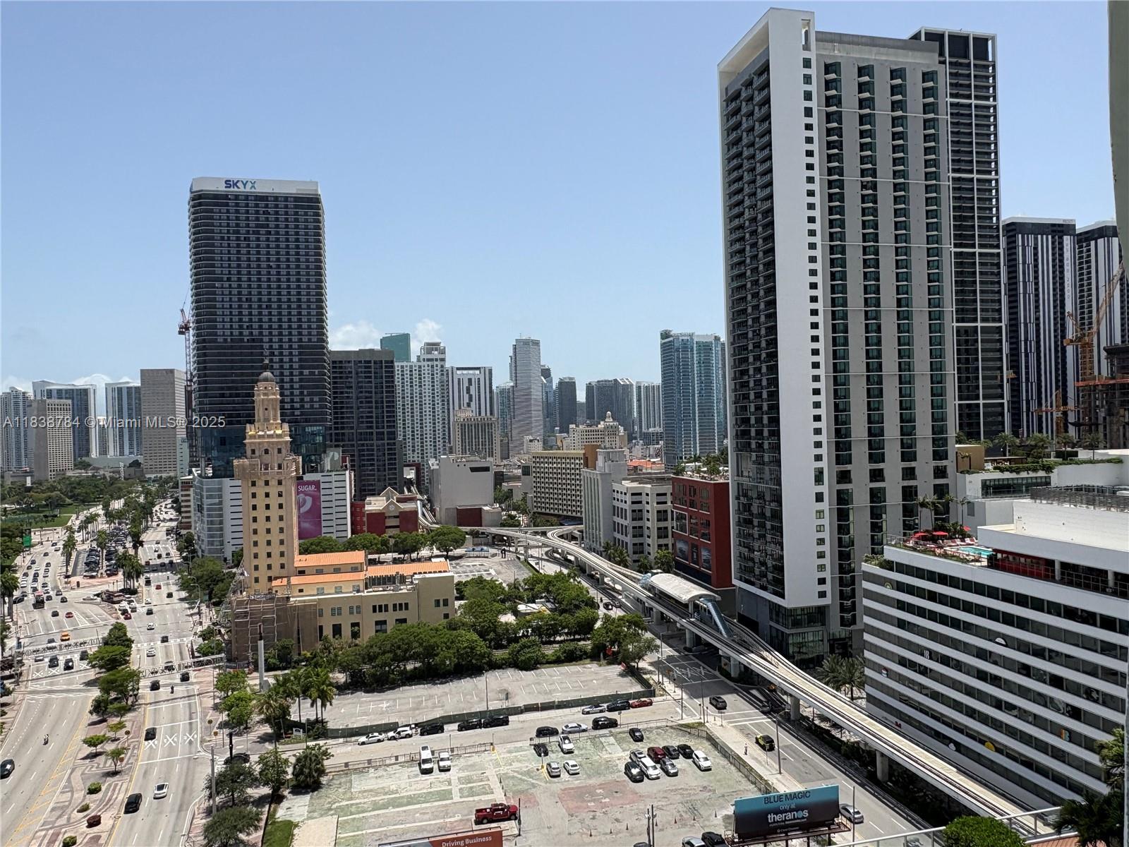 888 Biscayne Boulevard, Unit 1907 Miami, FL 33132 - Photo 14 of 20