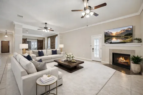 $625,000 | 404 Primrose Lane, League City, TX 77573