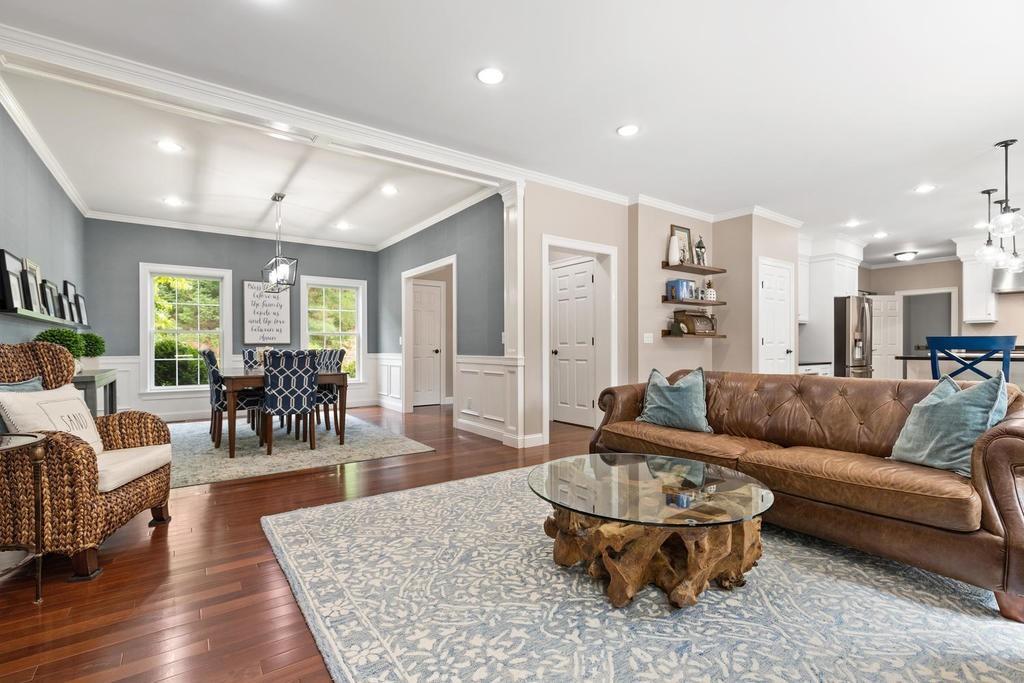 6 Linehan Way Beverly, MA 01915 - Photo 6 of 36 Gallery Image 6