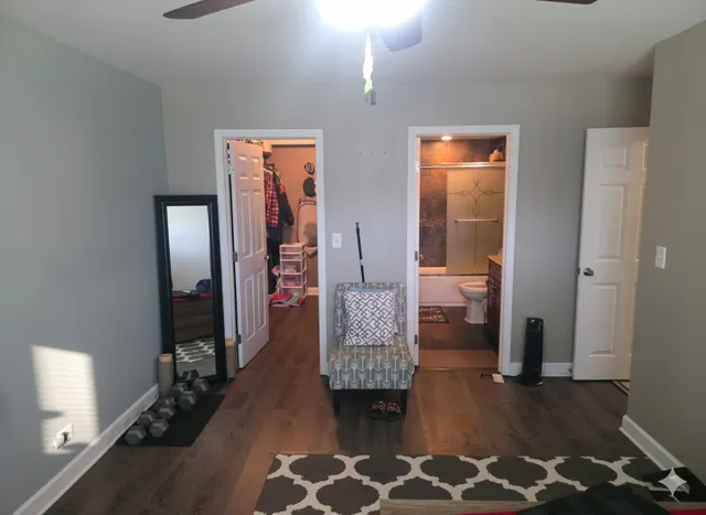 $220,000 | 717 Tipperary Court, Unit 1C, Schaumburg, IL 60193