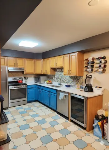 $220,000 | 717 Tipperary Court, Unit 1C, Schaumburg, IL 60193