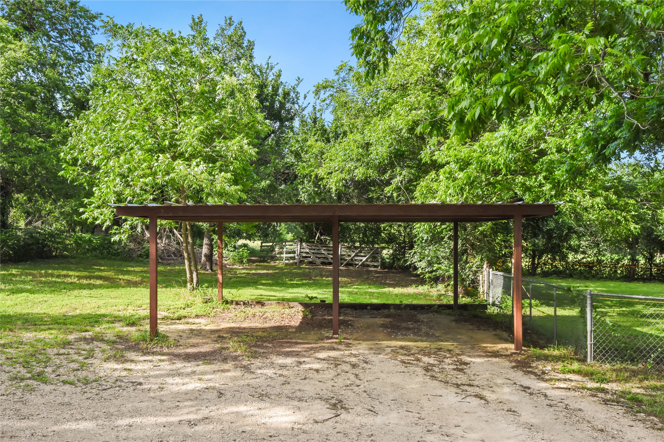 528 Old McDade Road Elgin, TX 78621 - Photo 30 of 40 Covered parking