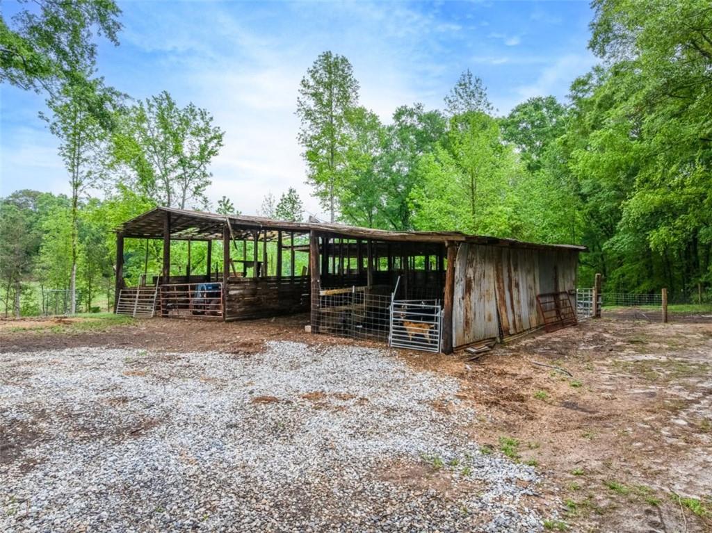 2630 Prospect Road Toccoa, GA 30577 - Photo 31 of 40 a view of backyard with green space
