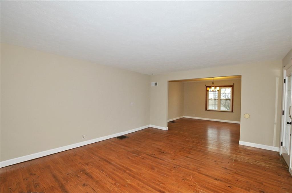 29040 North Cal Carson Road Atlanta, IN 46031 - Photo 7 of 27 Gallery Image 7