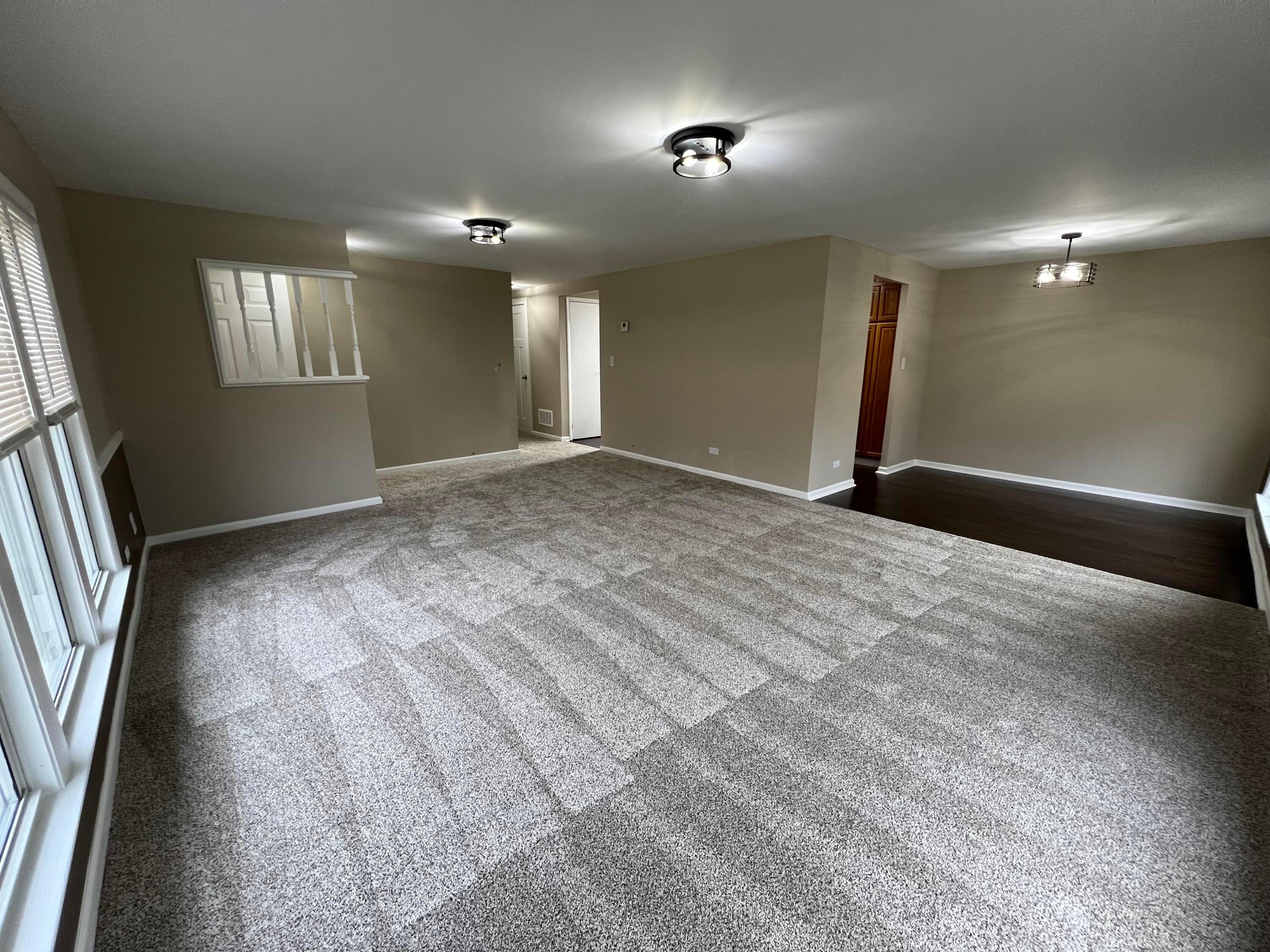 22555 State Rte 207 New Holland, OH 43145 - Photo 12 of 35 Living