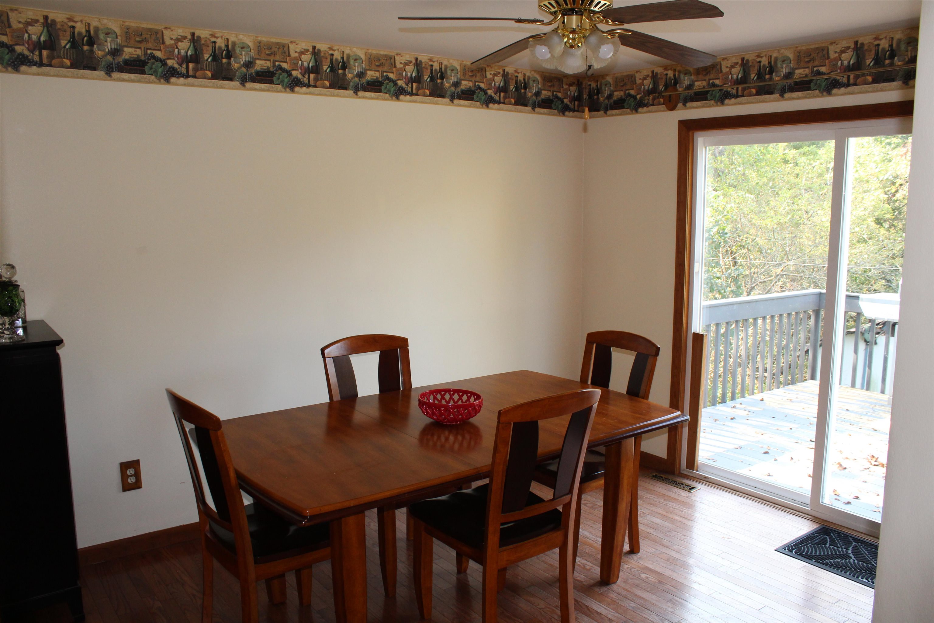 2432 Norton Road Howell, MI 48843 - Photo 26 of 52 50153986-8c2e6e82-72f2-44f0-86d3-66dfff1b9e16.JPG