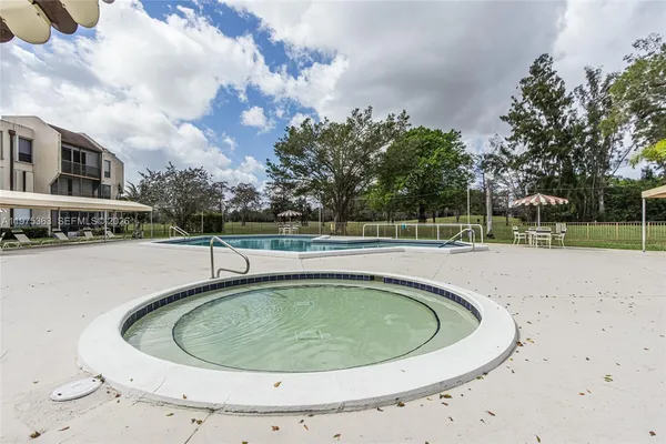 $165,000 | 6701 North University Drive, Unit 210, Tamarac, FL 33321