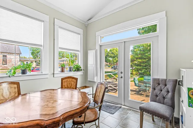 $675,000 | 147 North Center Street, Plainfield, IN 46168