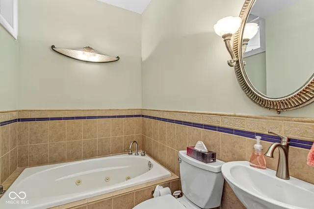 $675,000 | 147 North Center Street, Plainfield, IN 46168