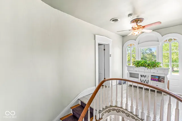 $675,000 | 147 North Center Street, Plainfield, IN 46168