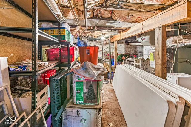 $675,000 | 147 North Center Street, Plainfield, IN 46168