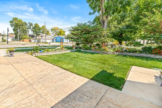 $675,000 | 147 North Center Street, Plainfield, IN 46168