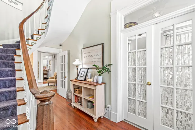 $675,000 | 147 North Center Street, Plainfield, IN 46168