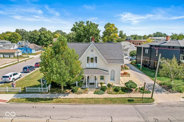 $675,000 | 147 North Center Street, Plainfield, IN 46168