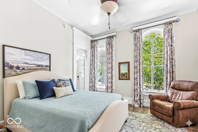 $675,000 | 147 North Center Street, Plainfield, IN 46168