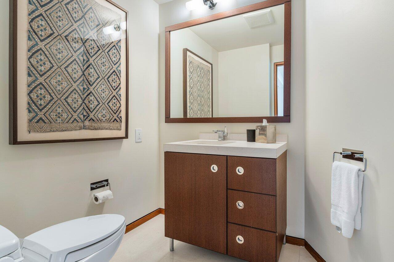 6665 North Ocean Boulevard, Unit B1 Ocean Ridge, FL 33435 - Photo 19 of 44 019-6665NorthOceanBoulevard-B1-BoyntonBe